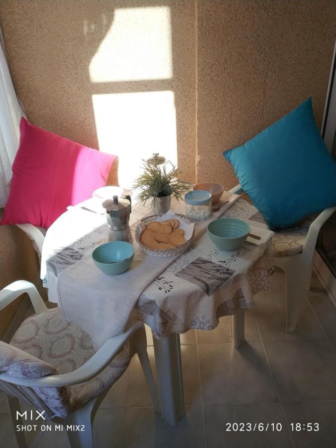 شقة Pink Catia Coqueto Piso Playa Del Cura تورّيفيِخا المظهر الخارجي الصورة